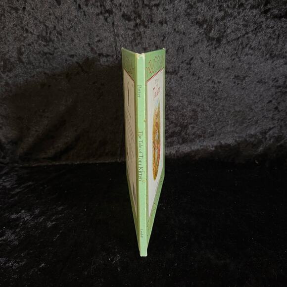 The Tale of Tom Kitten by Beatrix Potter | 1993 | Vintage Cottagecore Kids Book - Picture 9 of 10